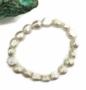 Baroque Pearl Bracelet, Freshwater Pearls, Elasticised, Creamy White Pearls - GemzAustralia 