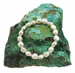 Baroque Pearl Bracelet, Freshwater Pearls, Elasticised, Creamy White Pearls - GemzAustralia 