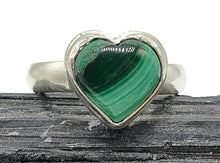 Load image into Gallery viewer, Malachite Heart Ring, Size 7, Sterling Silver, Green Gemstone - GemzAustralia 