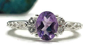 Amethyst Ring, size 9, Sterling Silver, Infinity Ring - GemzAustralia 