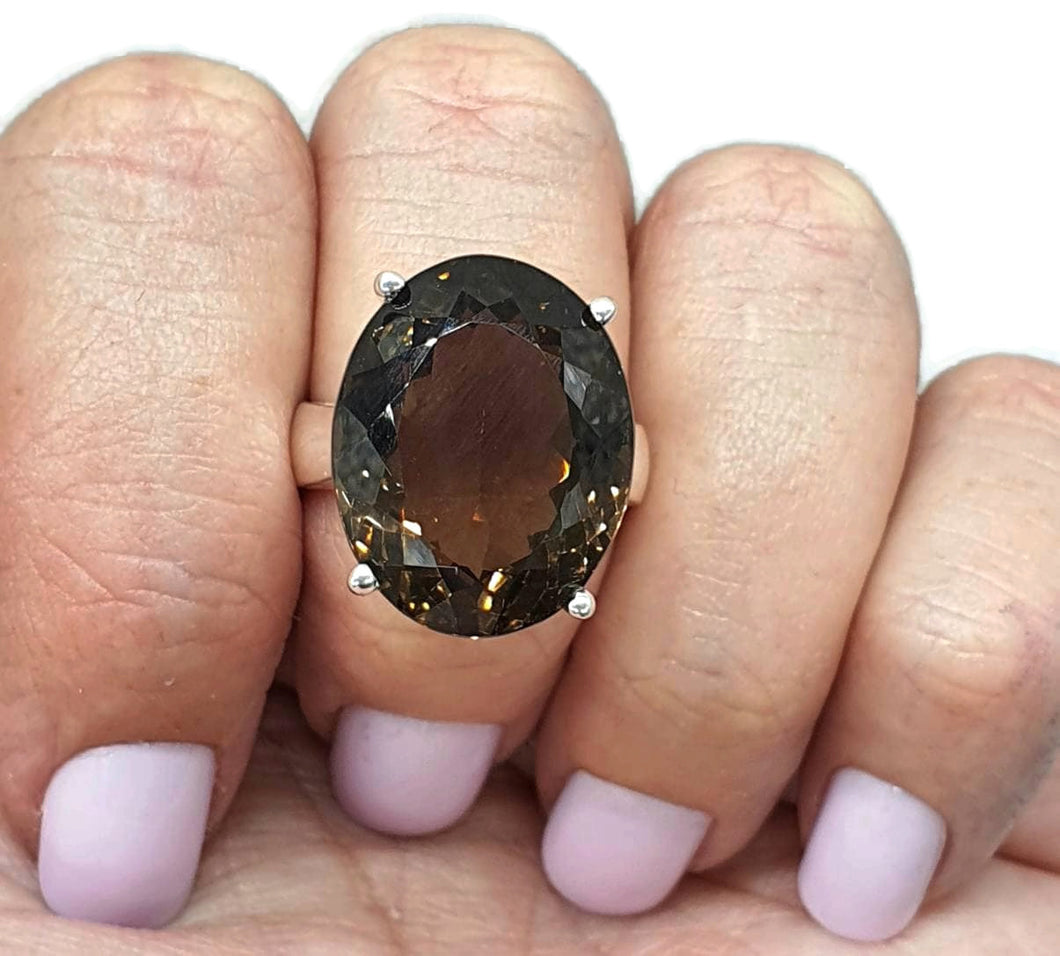 Smoky Quartz Ring, size 8.75, 22 carats, Sterling Silver - GemzAustralia 