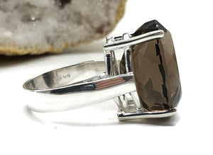 Smoky Quartz Ring, size 8.75, 22 carats, Sterling Silver - GemzAustralia 