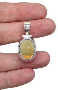 Citrine Pendant, Sterling Silver, 21 carats - GemzAustralia 