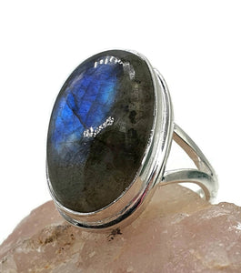 Blue Labradorite Ring, size 8, Oval Shaped, 925 Sterling Silver - GemzAustralia 