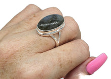 Load image into Gallery viewer, Blue Labradorite Ring, size 8, Oval Shaped, 925 Sterling Silver - GemzAustralia 