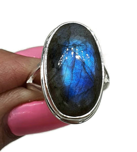 Blue Labradorite Ring, size 8, Oval Shaped, 925 Sterling Silver - GemzAustralia 