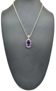 Amethyst Pendant, 17 carats, Oval Shaped, Sterling Silver - GemzAustralia 