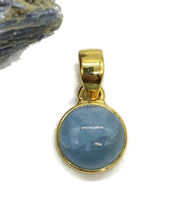 Round Aquamarine Pendant, March Birthstone - GemzAustralia 