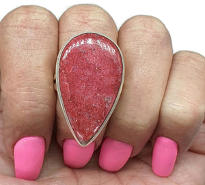 Thulite Ring, size 9, Sterling Silver, Vibrant Pink Gemstone - GemzAustralia 