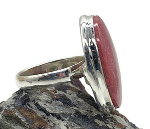 Thulite Ring, size 7, Sterling Silver, Vibrant Pink Gemstone, Round Shaped - GemzAustralia 