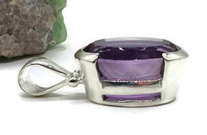 Amethyst Pendant, 17 carats, Oval Shaped, Sterling Silver - GemzAustralia 