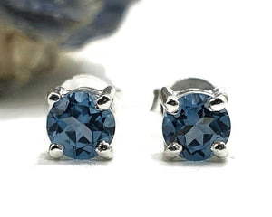 Round Brilliant cut, London Blue Topaz Studs, Sterling Silver - GemzAustralia 