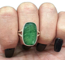 Load image into Gallery viewer, Emerald Ring, Size 8.75, Sterling Silver, Rectangle Shaped - GemzAustralia 