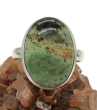 Load image into Gallery viewer, Chrome Chalcedony Ring, Size 10.75, Sterling Silver - GemzAustralia 