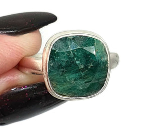 Emerald Ring, Size 7.75, Sterling Silver, Square Shaped, May Birthstone - GemzAustralia 