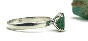 Emerald Ring, size 6.75, Sterling Silver, May Birthstone, Oval Faceted - GemzAustralia 