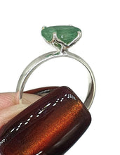 Load image into Gallery viewer, Emerald Ring, size 6.75, Sterling Silver, May Birthstone, Oval Faceted - GemzAustralia 