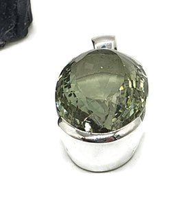 Green AMETHYST / Prasiolite Pendant, 35 carats, Oval Shaped, Sterling Silver - GemzAustralia 