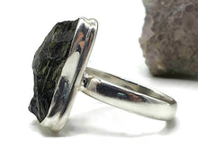 Load image into Gallery viewer, Rough Moldavite Ring, Size 7.5, Sterling Silver, Tektite, Meteorite Stone - GemzAustralia 