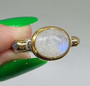 Rainbow Moonstone & Labradorite Ring, Size N, Sterling Silver, 18K Gold plated - GemzAustralia 