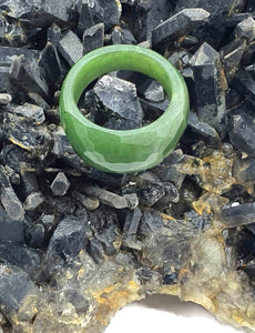 Green Jade Ring, Size 7.5, Deep Green Nephrite Jade, Faceted, British Columbia Jade - GemzAustralia 