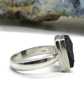 Shungite Ring, Size 7, Sterling Silver, Rectangle Shaped, Black Lustrous Gemstone - GemzAustralia 