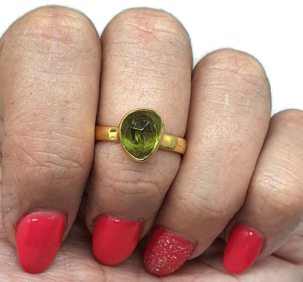 Rose Cut Peridot Ring, Size 8, Sterling Silver, 18K gold Electroplated, Natural Gemstone - GemzAustralia 