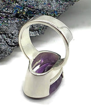 Load image into Gallery viewer, Purple Amethyst Ring, size 8, Sterling Silver, 14 carats, Protection Amulet - GemzAustralia 